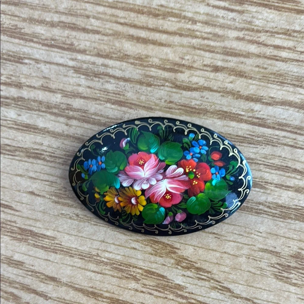 Floral Hand-Painted Brooch - Picture 1 of 2